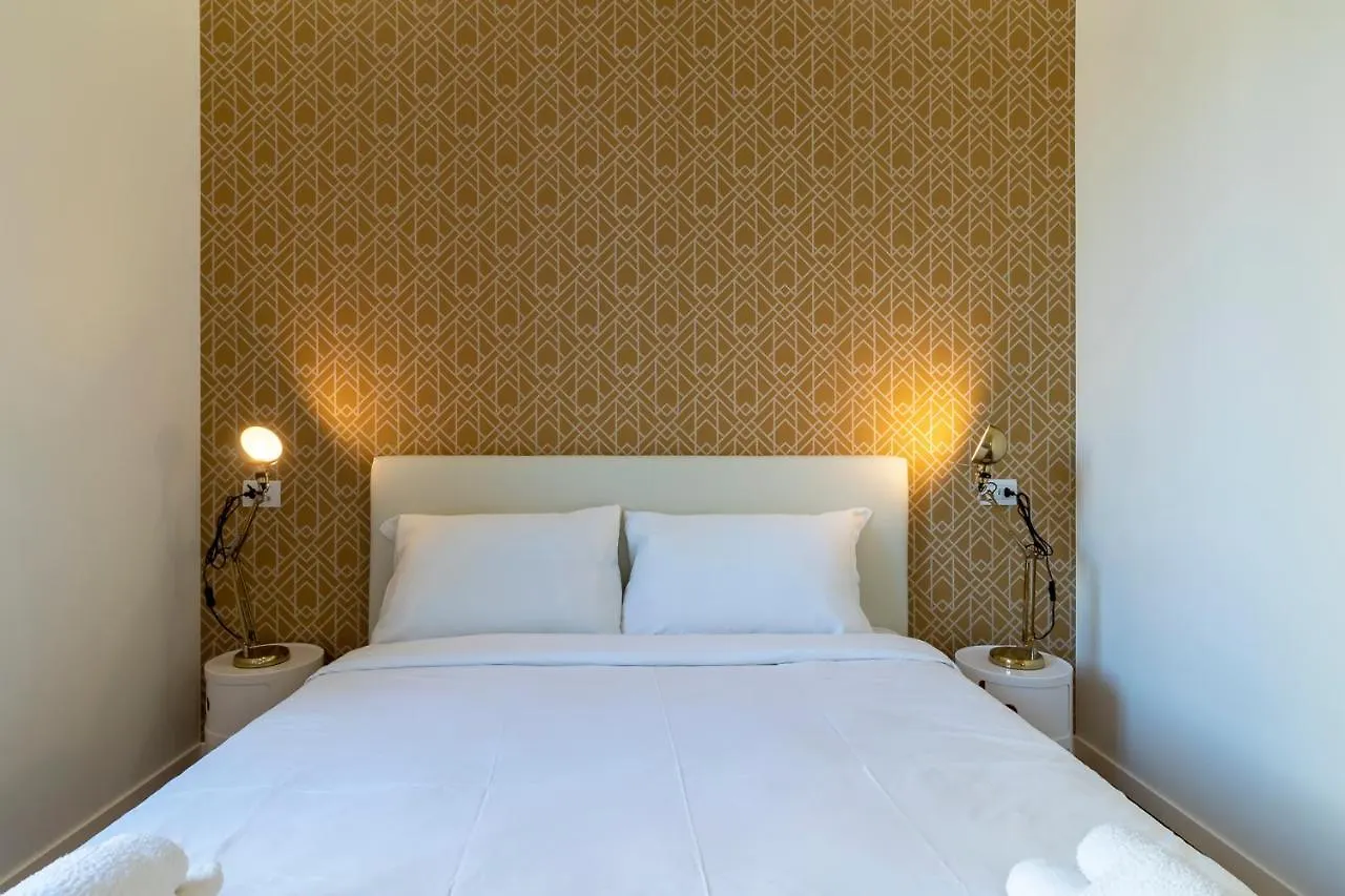 Luxury Apartment - Soperga 2 Milan 0*,